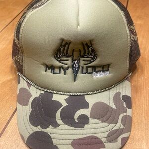 Muy Loco Outdoors Camo Trucker Mesh Cap Rope Cap EXCELLENT CONDITION!!